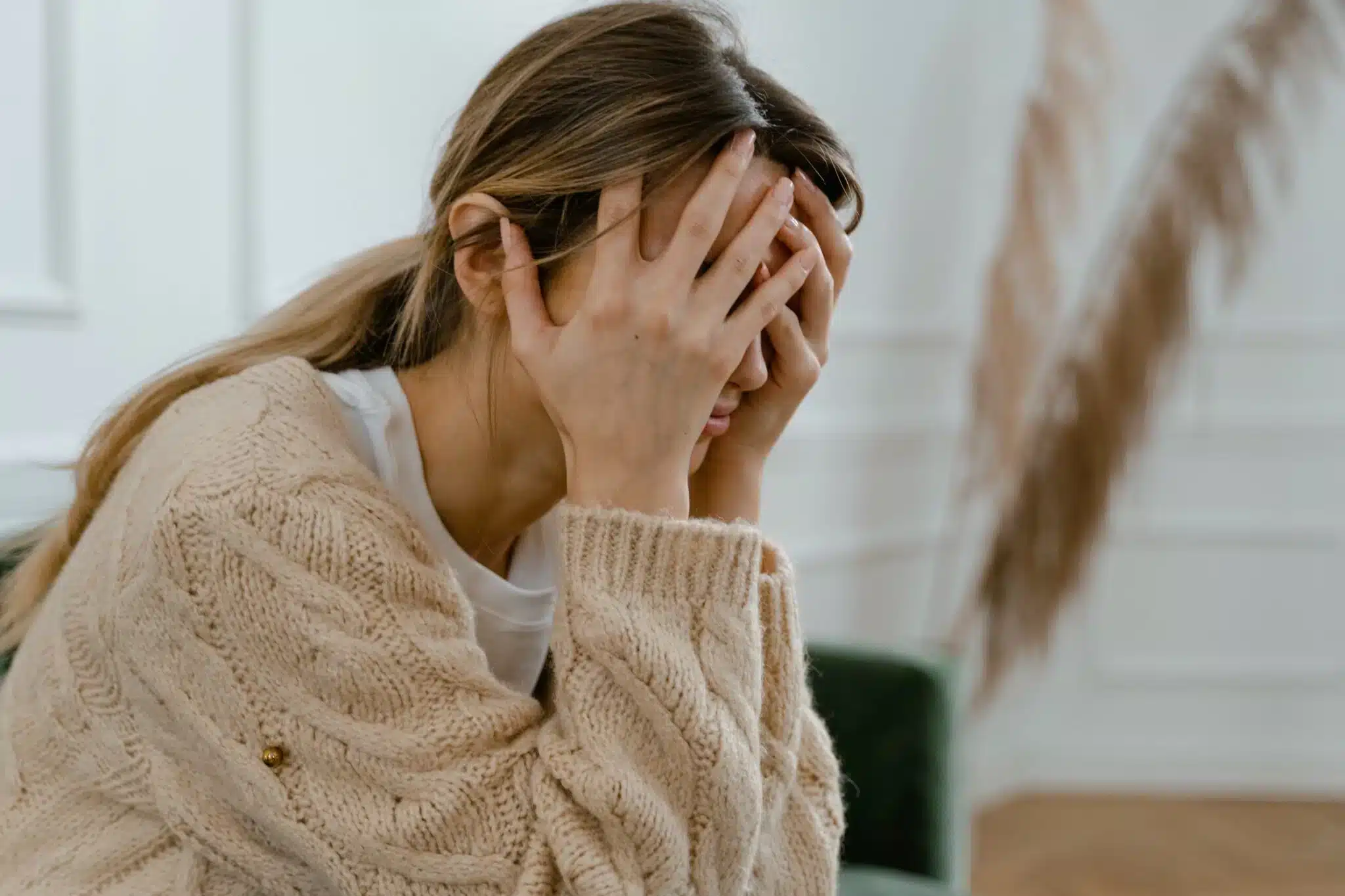 Recognizing the Red Flags: 15 Signs of Drug Abuse in Loved Ones